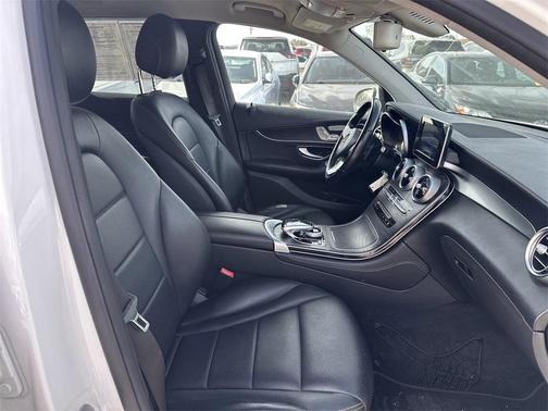 2016 Mercedes-Benz GLC 300 Base