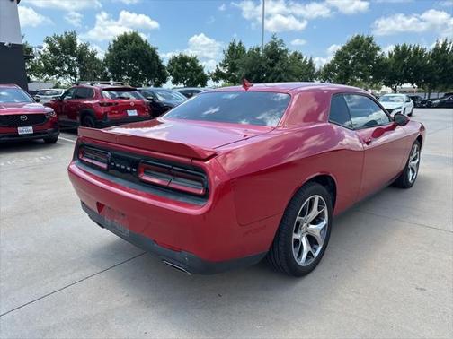 2015 Dodge Challenger SXT Plus