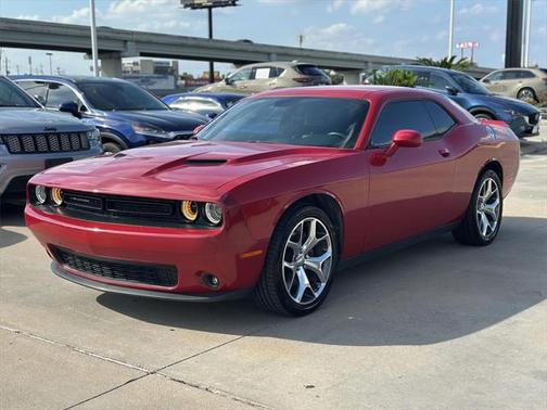 2015 Dodge Challenger SXT Plus