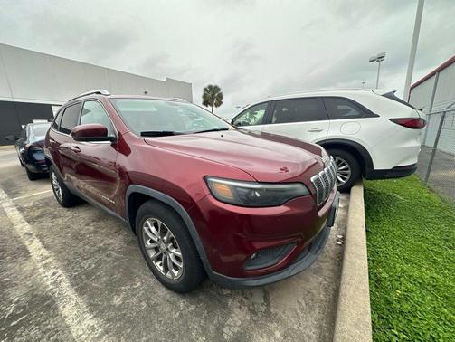 Velvet Red Pearlcoat 2019 Jeep Cherokee Latitude Plus