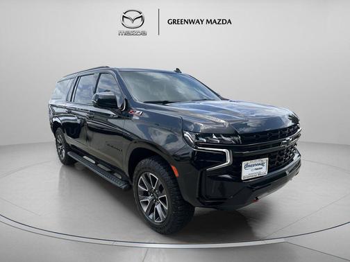 Black 2023 Chevrolet Suburban 4WD Z71