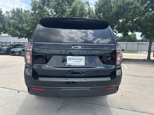 Black 2023 Chevrolet Suburban 4WD Z71