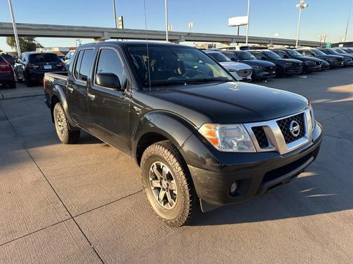 2019 Nissan Frontier Desert Runner