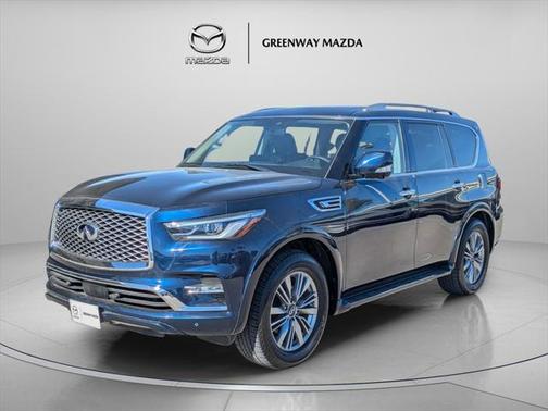 2022 INFINITI QX80 Luxe