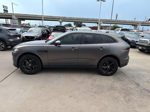 Black 2018 Jaguar F-PACE 35t Premium