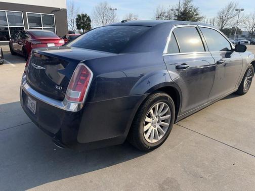 2014 Chrysler 300 S