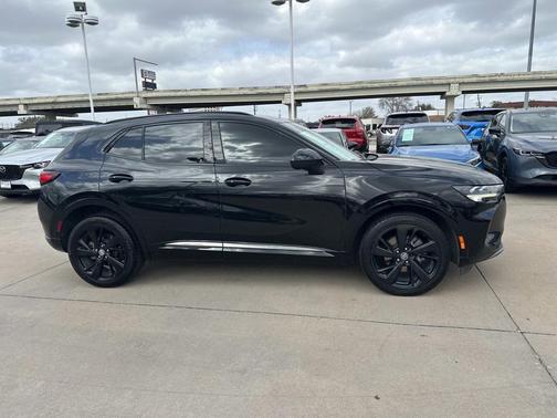 2022 Buick Envision FWD Essence