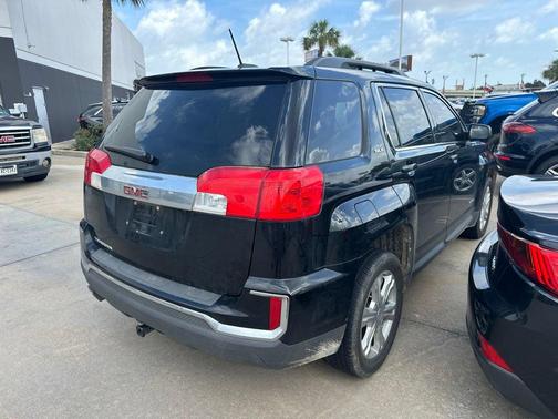 Onyx Black 2017 GMC Terrain SLE-2