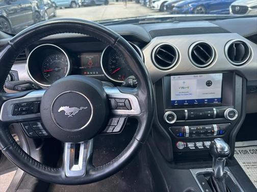 2022 Ford Mustang EcoBoost Premium