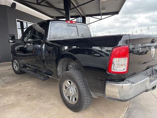 2023 RAM 2500 Tradesman Crew Cab 4x4 6'4' Box
