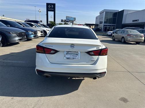 2019 Nissan Altima 2.5 SR