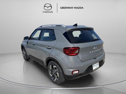 2022 Hyundai VENUE SEL