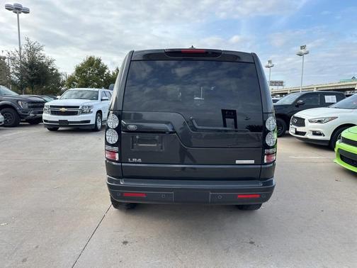 2015 Land Rover LR4 Base