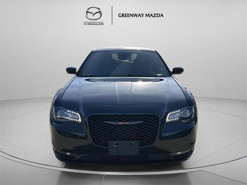 2021 Chrysler 300 S