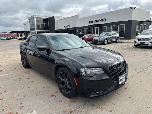 2021 Chrysler 300 S