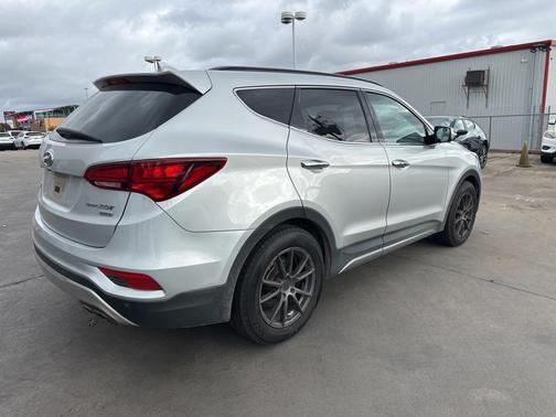 2017 Hyundai Santa Fe Sport 2.0L Turbo Ultimate