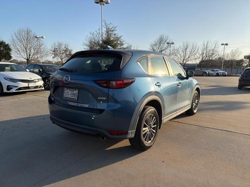 2017 Mazda CX-5 Sport