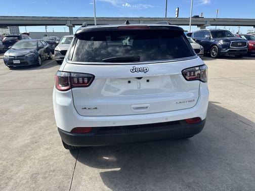 Bright White Clearcoat 2025 Jeep Compass Limited