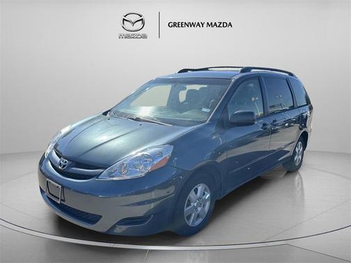 2010 Toyota Sienna LE