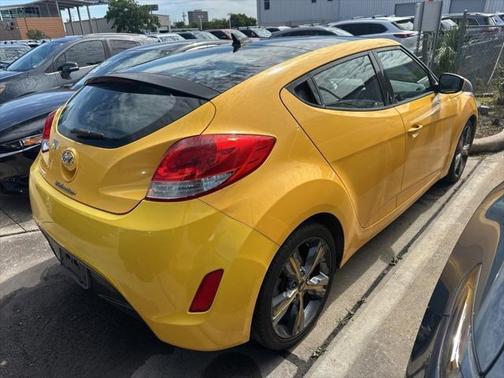 2016 Hyundai Veloster Base