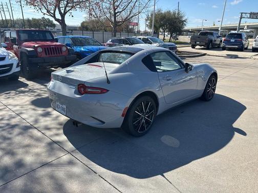 2025 Mazda MX-5 Miata RF Grand Touring