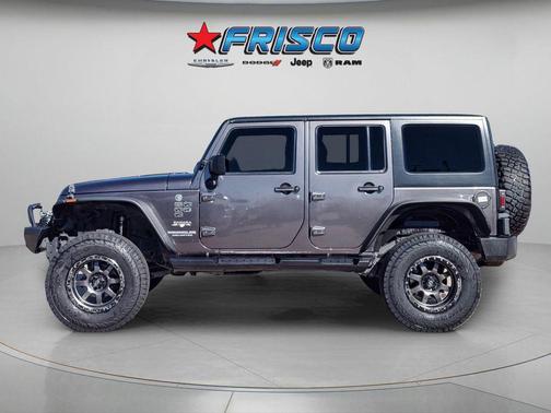 Granite Crystal Metallic Clearcoat 2016 Jeep Wrangler Unlimited Sahara