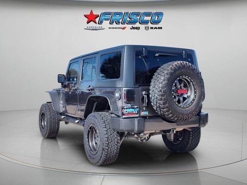 Granite Crystal Metallic Clearcoat 2016 Jeep Wrangler Unlimited Sahara