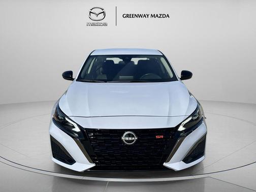 Gray Sky Pearl 2025 Nissan Altima SR FWD