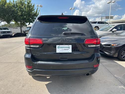 2017 Jeep Grand Cherokee Altitude