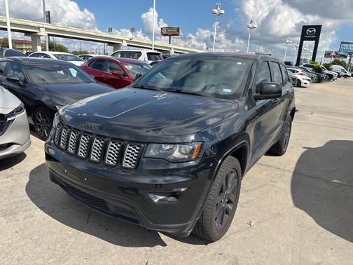2017 Jeep Grand Cherokee Altitude