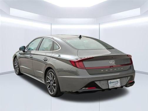 2022 Hyundai SONATA Limited