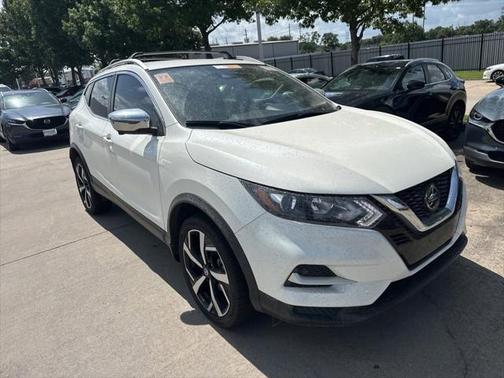 2022 Nissan Rogue Sport SL