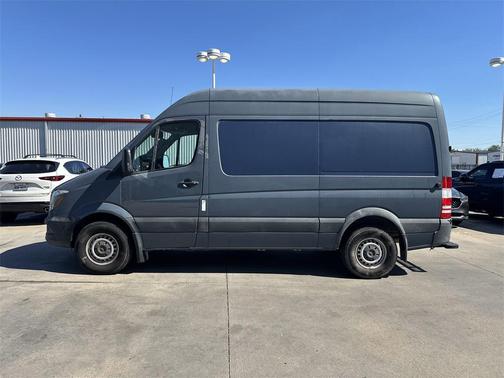 2018 Mercedes-Benz Sprinter 2500 Standard Roof