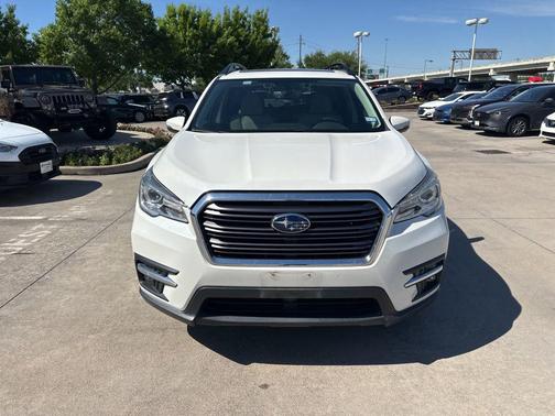 Crystal White Pearl 2021 Subaru Ascent Limited 7-Passenger