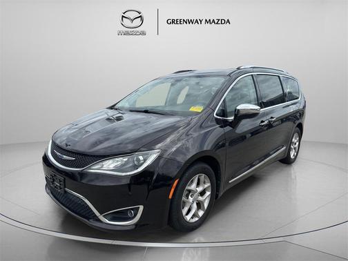 Dark Cordovan Pearlcoat 2019 Chrysler Pacifica Limited