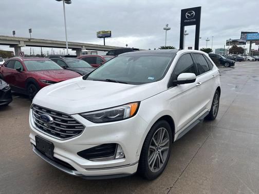 2019 Ford Edge Titanium
