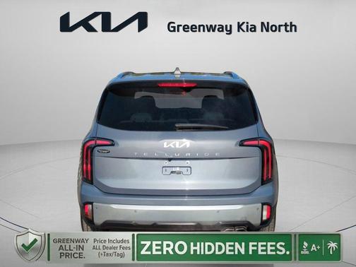 Everlasting Silver 2023 Kia Telluride SX