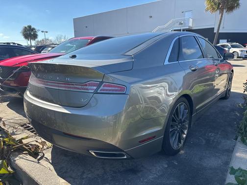 2015 Lincoln MKZ Base