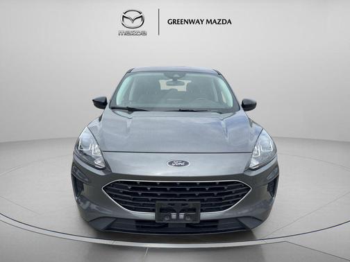 Carbonized Gray Metallic 2021 Ford Escape SE