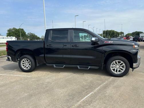 Black 2021 Chevrolet Silverado 1500 LT