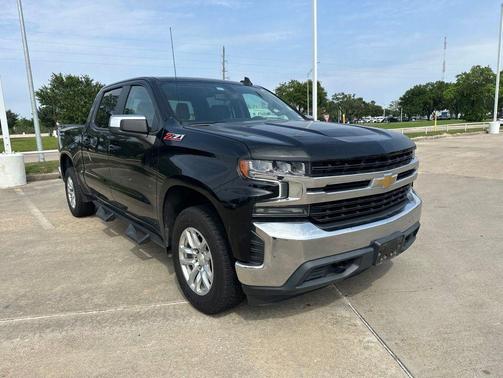 Black 2021 Chevrolet Silverado 1500 LT