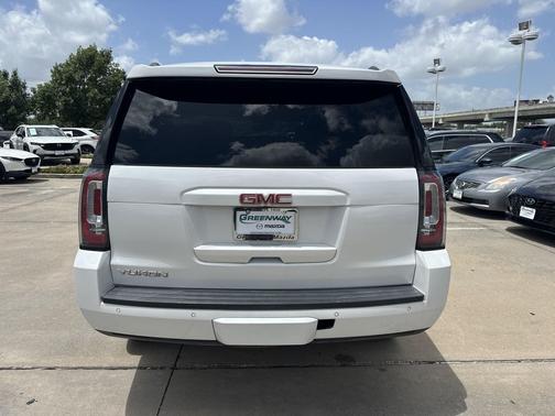 White Frost Tricoat 2020 GMC Yukon SLT Standard Edition
