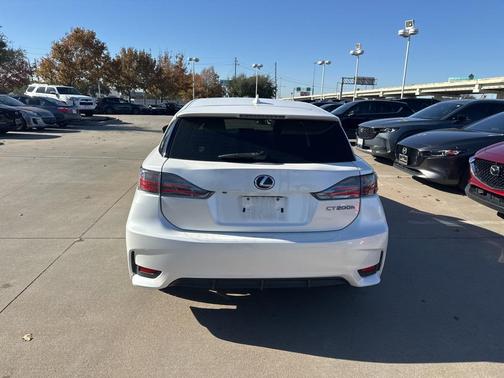 2016 Lexus CT 200h Base