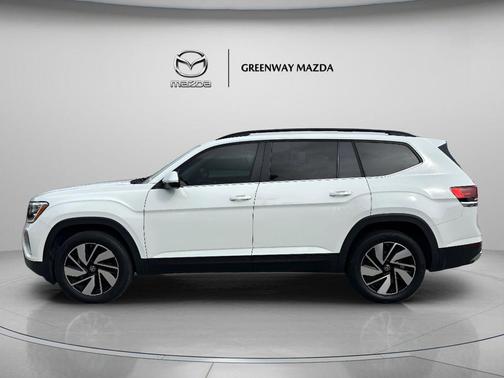 Pure White 2024 Volkswagen Atlas 2.0T SE w/Technology