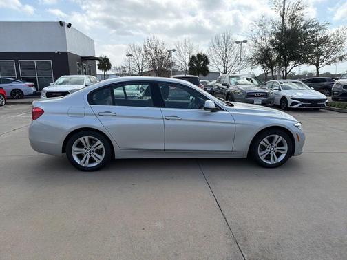 2017 BMW 330 330i