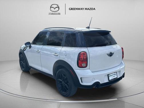 2016 MINI Countryman Cooper S