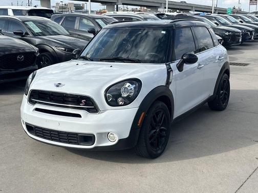2016 MINI Countryman Cooper S