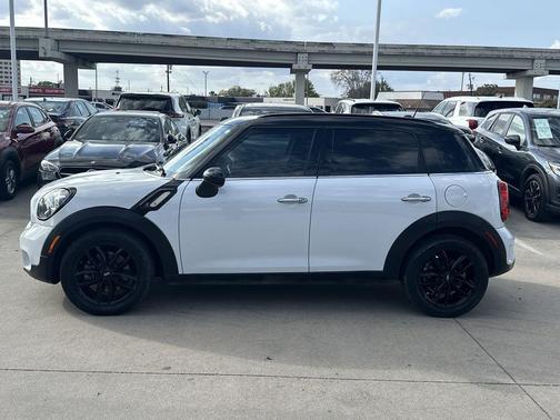2016 MINI Countryman Cooper S