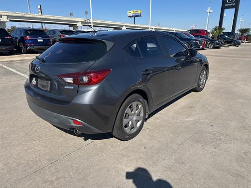 2015 Mazda Mazda3 i Sport