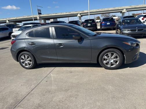 2015 Mazda Mazda3 i Sport